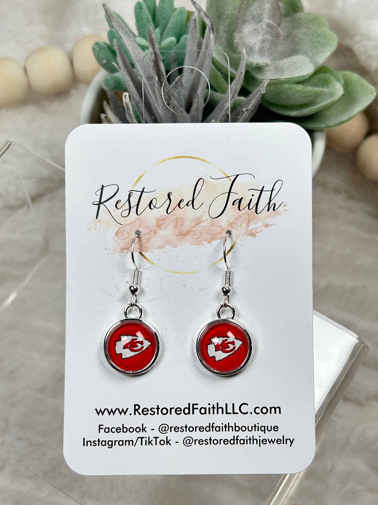 Chiefs Cabochon dangles