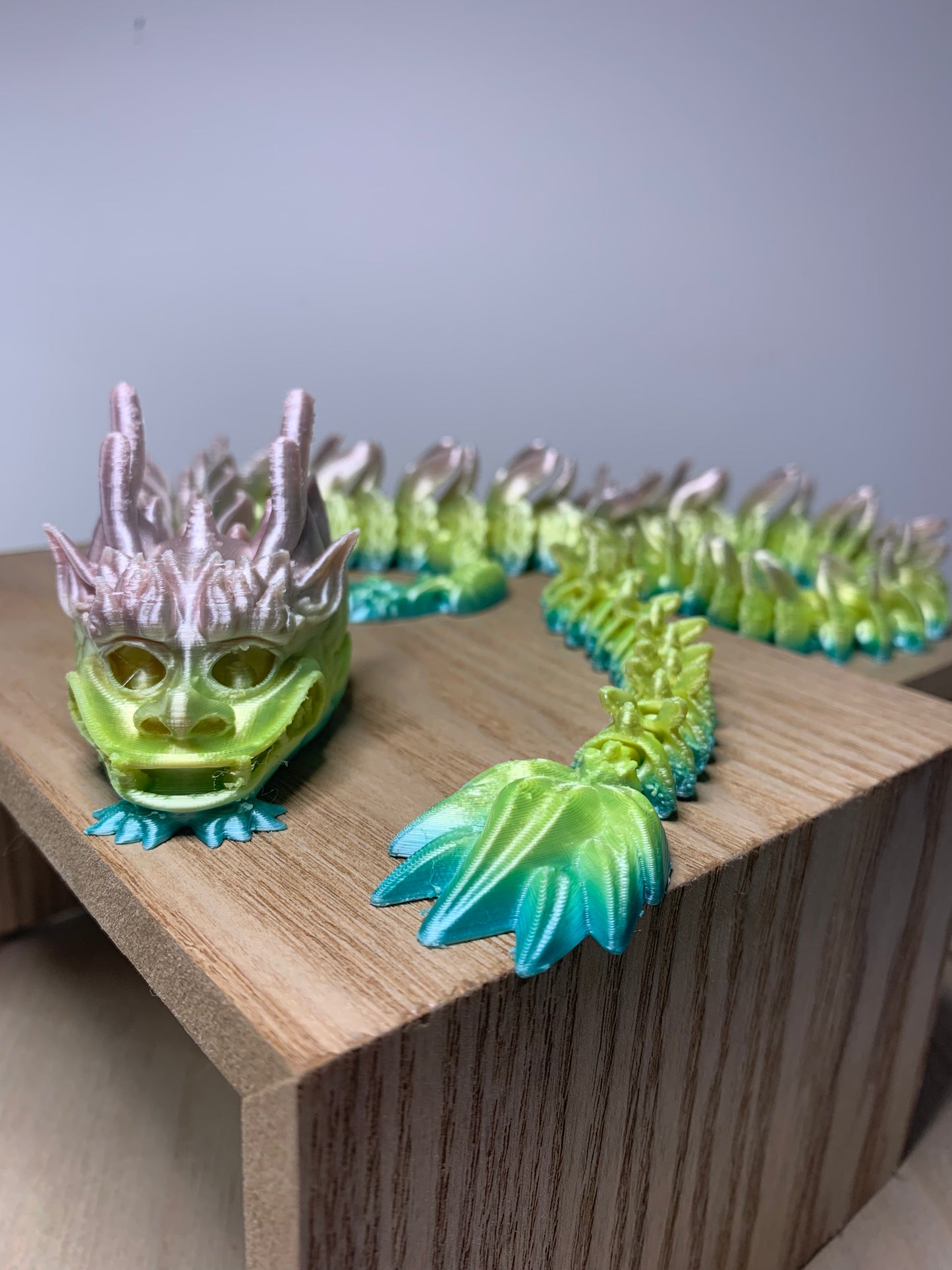 Articulating dragons