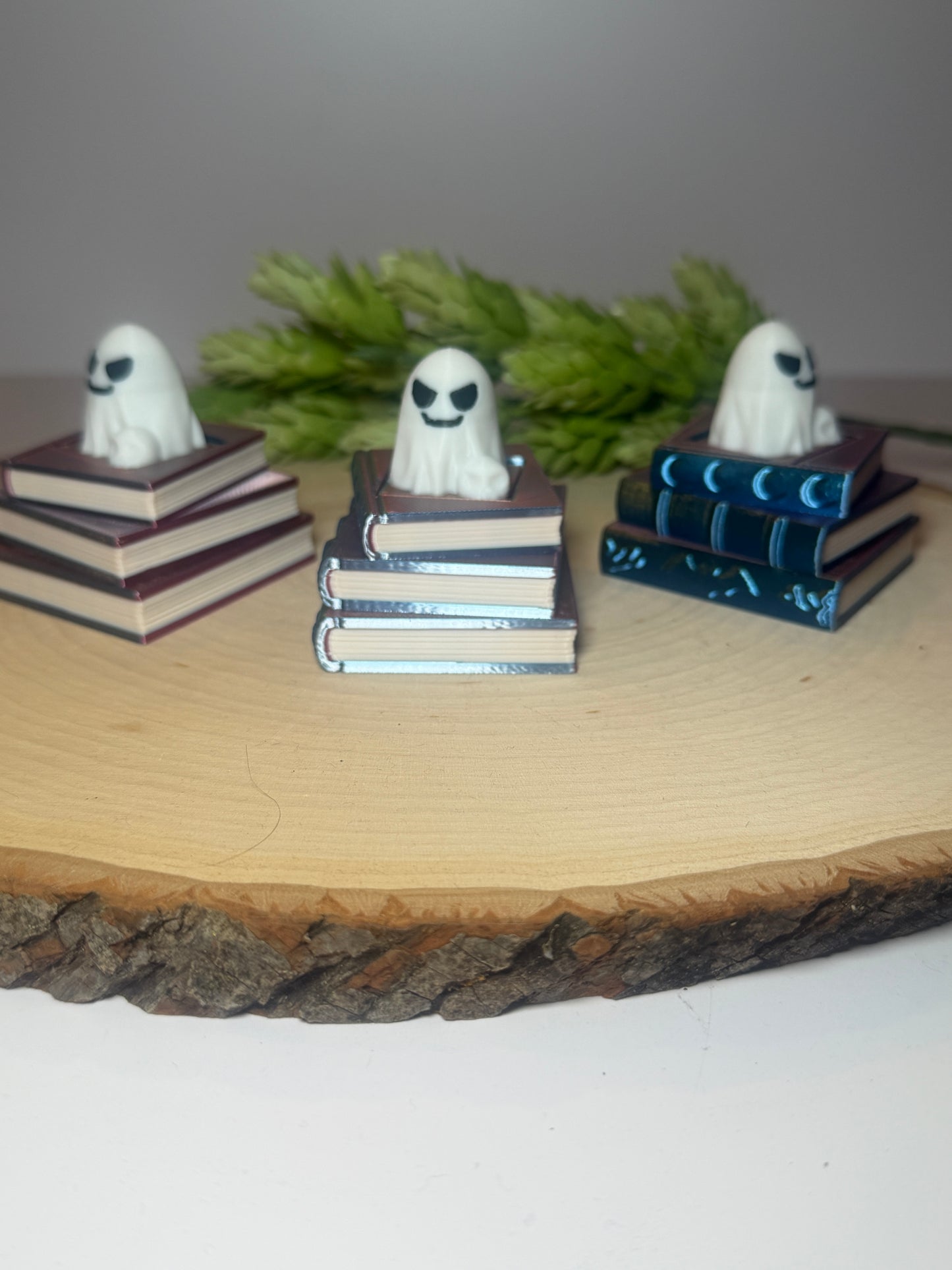 Ghostly Book Stack Clicker Fidget